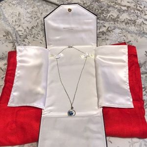 Blue topaz pendant necklace